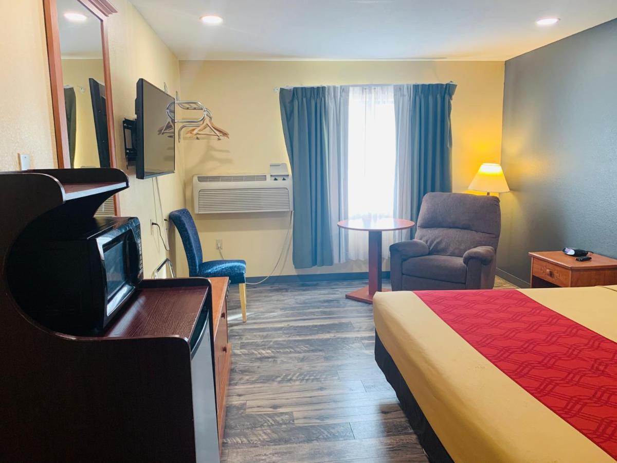Rodeway Inn Winslow I-40 Экстерьер фото