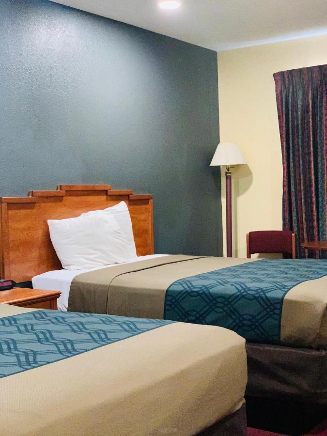 Rodeway Inn Winslow I-40 Экстерьер фото