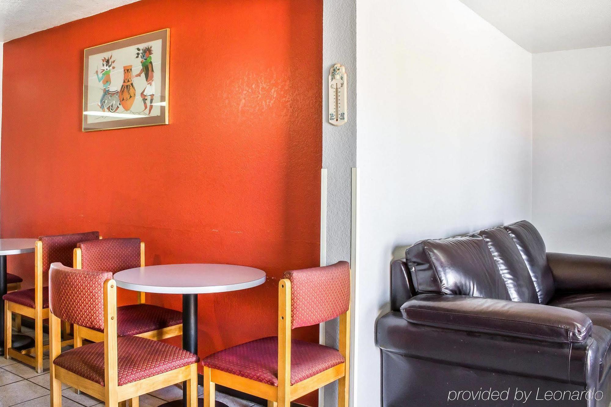 Rodeway Inn Winslow I-40 Экстерьер фото