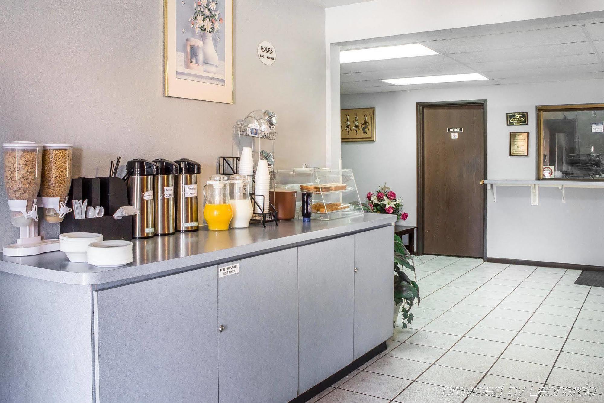 Rodeway Inn Winslow I-40 Экстерьер фото